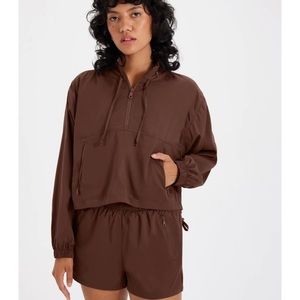 Girlfriend Collective Hummingbird Half Zip Windbreaker size medium